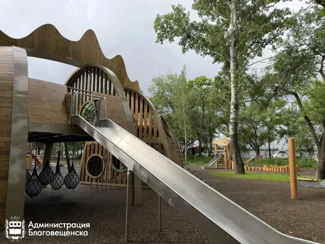 В Благовещенске появилась «Дорога в страну Оз» В Благовещенске появилась «Дорога в страну Оз»