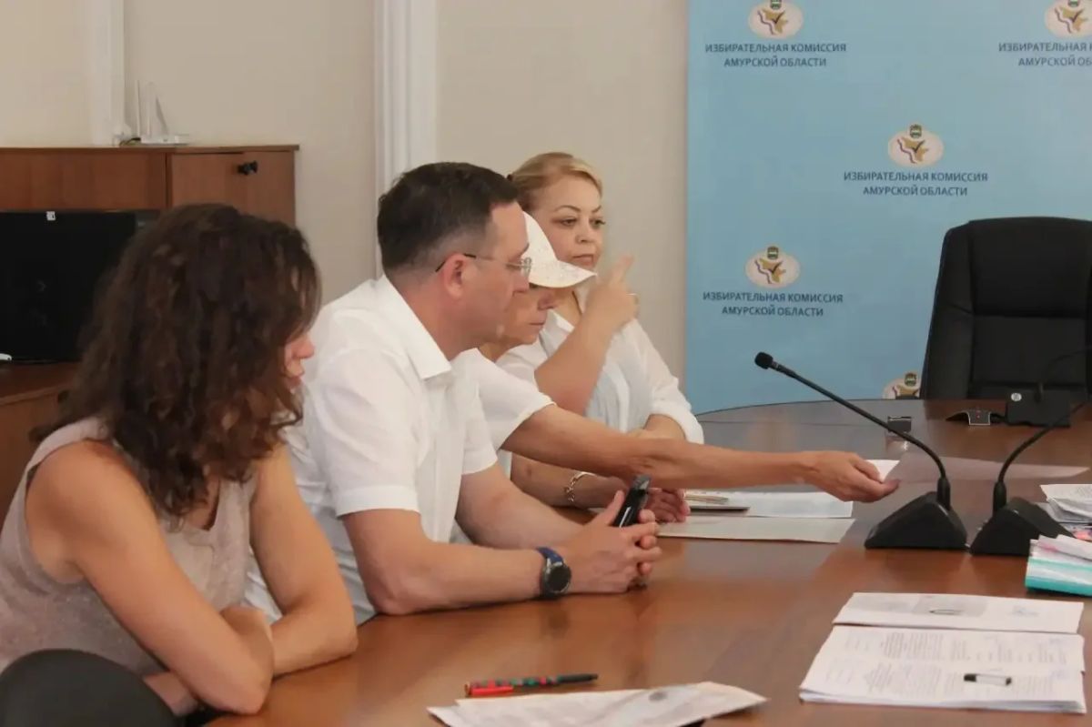Документы на выдвижение в качестве кандидата Государственной Думы РФ представил Вячеслав Логинов Документы на выдвижение в качестве кандидата Государственной Думы РФ представил Вячеслав Логинов