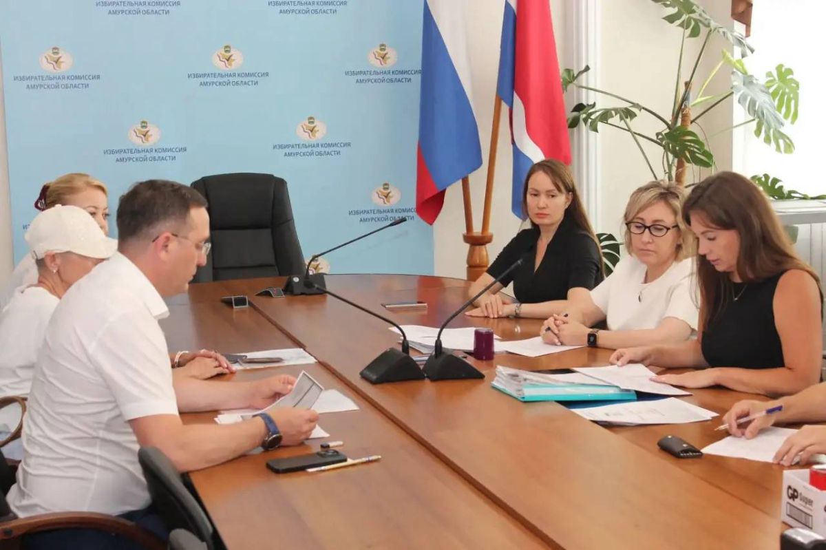Документы на выдвижение в качестве кандидата Государственной Думы РФ представил Вячеслав Логинов Документы на выдвижение в качестве кандидата Государственной Думы РФ представил Вячеслав Логинов