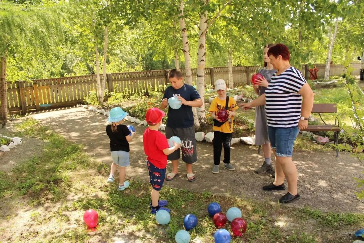«Семейные истории» в центре «Солнечный»: бывшие воспитанники встретились, чтобы поделиться своим счастьем «Семейные истории» в центре «Солнечный»: бывшие воспитанники встретились, чтобы поделиться своим счастьем