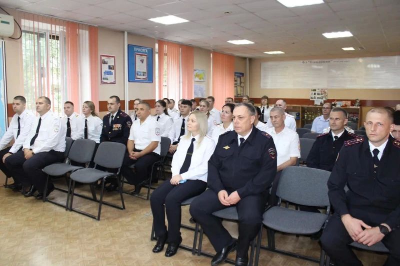 В Благовещенске торжественно отметили 103ю годовщину патрульнопостовой службы полиции В Благовещенске торжественно отметили 103ю годовщину патрульнопостовой службы полиции