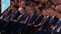 Президент России Владимир Путин выступает на пленарном заседании ВЭФ-2026