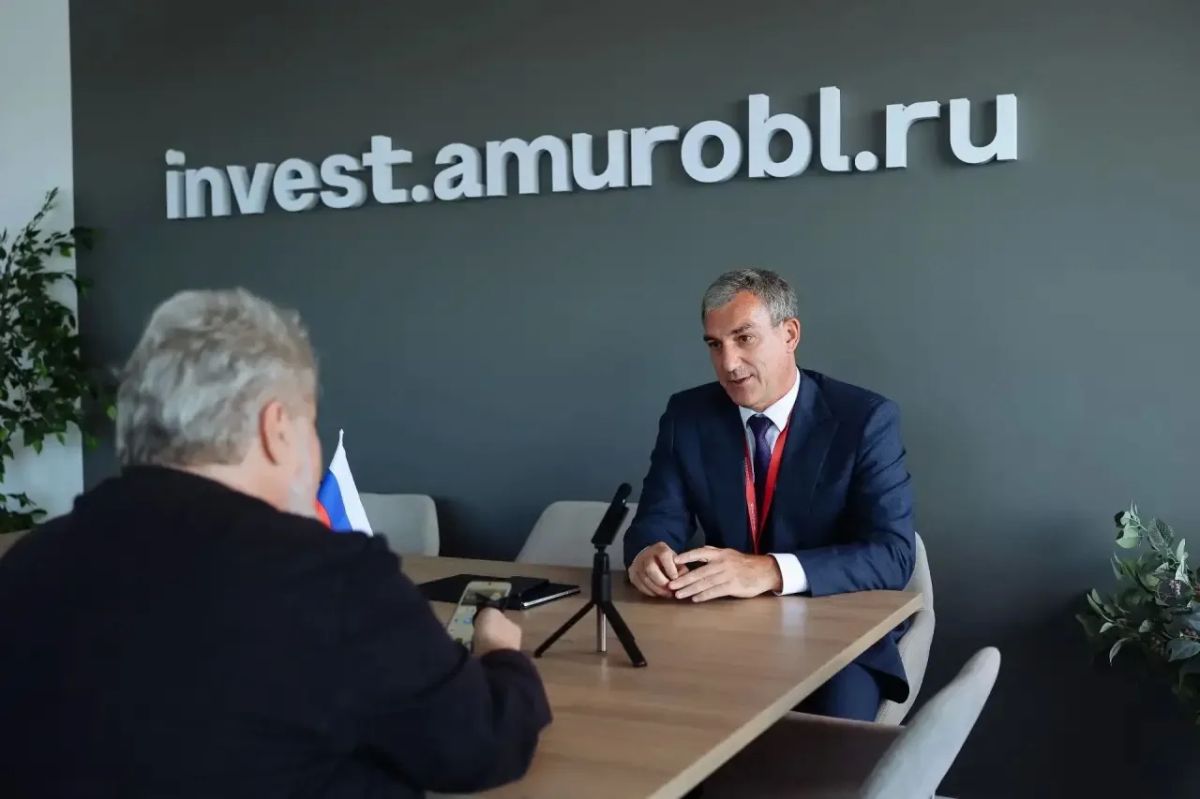 Василий Орлов: Пообщался с федеральными журналистами на полях ВЭФ Василий Орлов: Пообщался с федеральными журналистами на полях ВЭФ