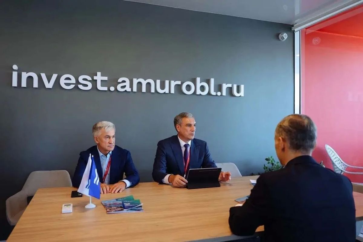 Авиакомпания «Россия» будет знакомить пассажиров с красотами Приамурья Авиакомпания «Россия» будет знакомить пассажиров с красотами Приамурья