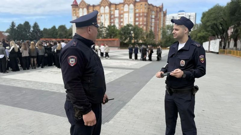 Порядок под контролем: сотрудники УМВД обеспечили безопасность во время памятных мероприятий Порядок под контролем: сотрудники УМВД обеспечили безопасность во время памятных мероприятий