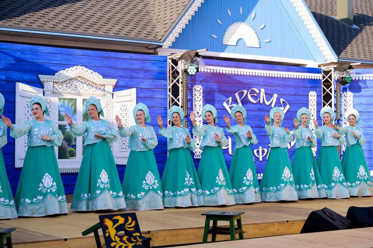 «Время сарафана» собрало в Благовещенске хранителей народной культуры «Время сарафана» собрало в Благовещенске хранителей народной культуры