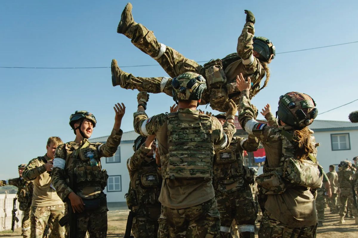 Армия «Амур» одержала победу в большой военно-тактической игре третьего сезона Всероссийской военно-патриотической игры «Зарница 2.0»! Армия «Амур» одержала победу в большой военно-тактической игре третьего сезона Всероссийской военно-патриотической игры «Зарница 2.0»!