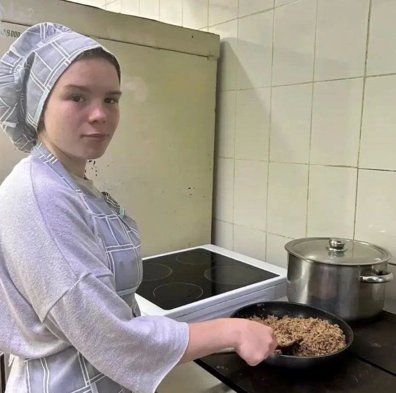 Кулинарные мастер-классы и дворовые заботы: школа самостоятельности для ребят Кулинарные мастер-классы и дворовые заботы: школа самостоятельности для ребят