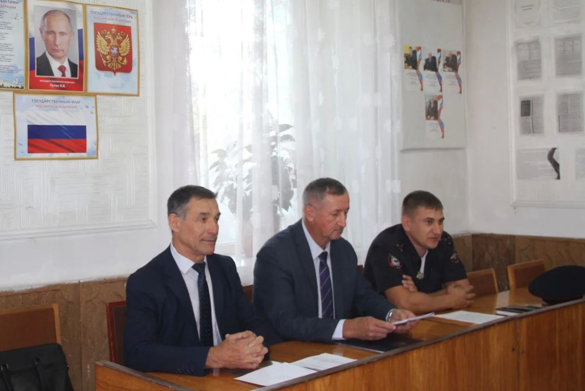 В Ромненском муниципальном округе прошло выездное совещание областного Совета ветеранов органов внутренних дел и внутренних войск В Ромненском муниципальном округе прошло выездное совещание областного Совета ветеранов органов внутренних дел и внутренних войск
