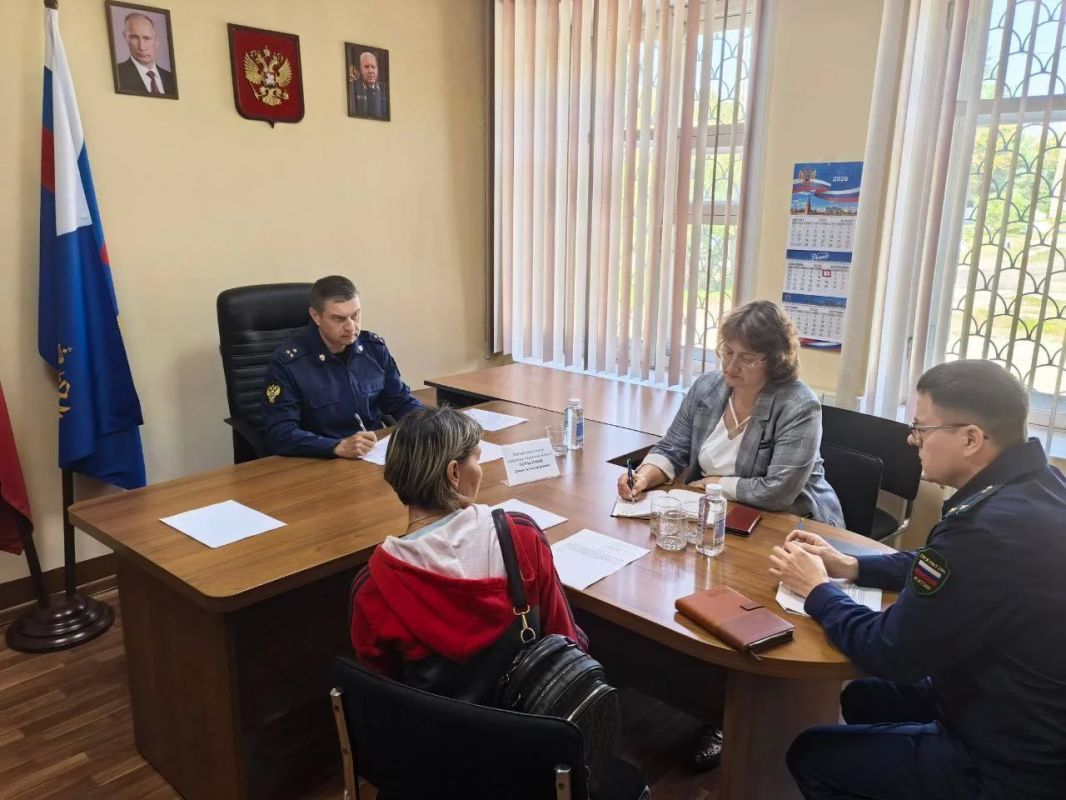 Первый заместитель прокурора Амурской области провел личный прием граждан в Ромненском муниципальном округе Первый заместитель прокурора Амурской области провел личный прием граждан в Ромненском муниципальном округе