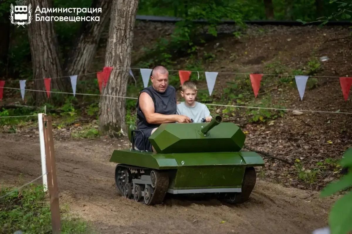 Ищем тех, кто хочет провести выходной в Первомайском парке и бесплатно прокатиться на аттракционах