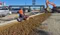 На закрытых для ремонта участках дорог в Благовещенске укладывают асфальт: когда откроют проезд