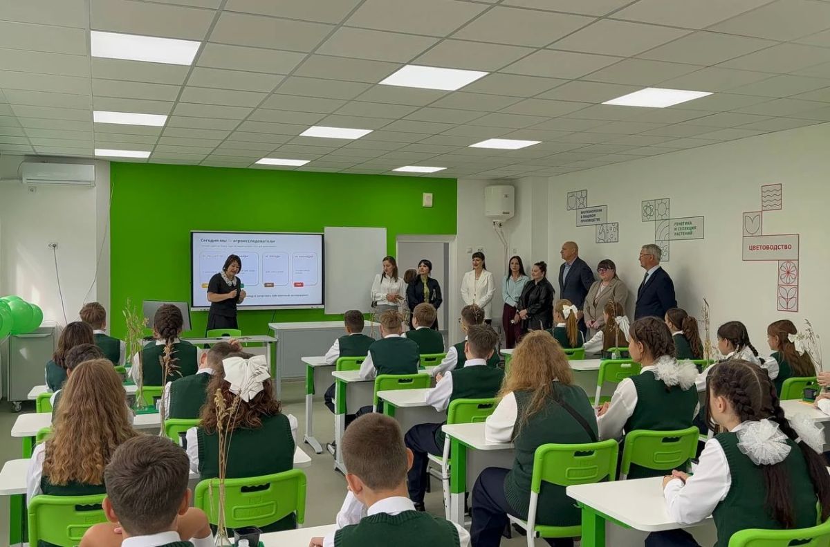 ения.. В школах заключены соглашения с сельхозпредприятием-партнером и ВУЗом, это позволяет обеспечить практическую ориентированность обучения ения.. В школах заключены соглашения с сельхозпредприятием-партнером и ВУЗом, это позволяет обеспечить практическую ориентированность обучения