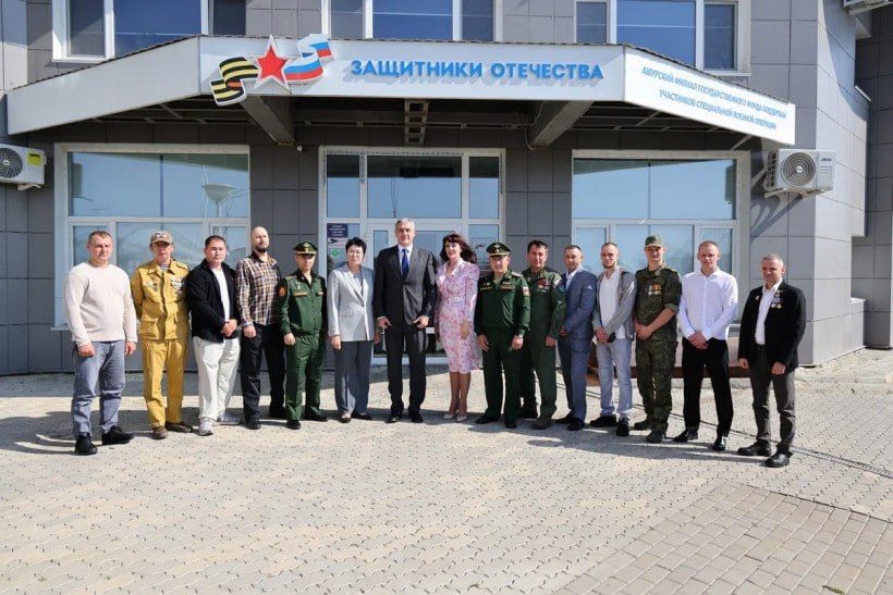Успехи в бизнесе, кадровая программа и спортивные победы: Василий Орлов встретился с ветеранами СВО Успехи в бизнесе, кадровая программа и спортивные победы: Василий Орлов встретился с ветеранами СВО
