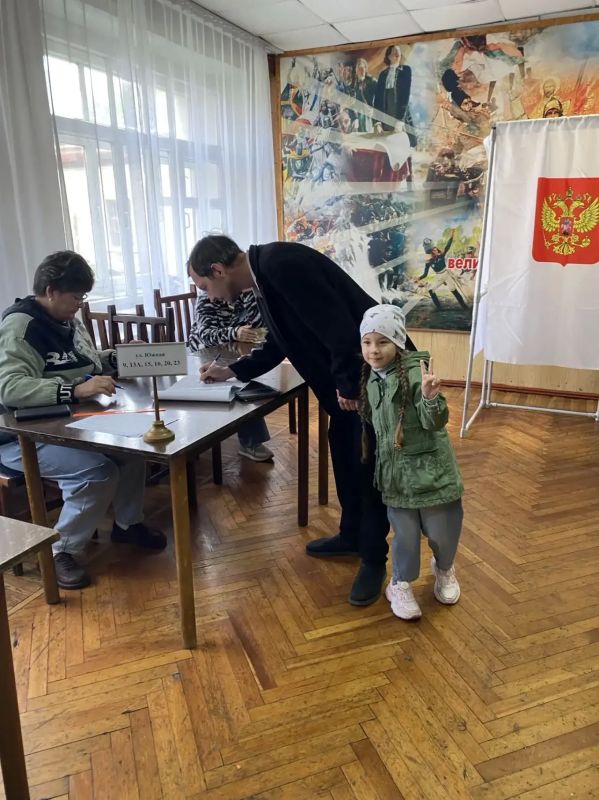 Первый день голосования в Амурской области завершен: избирательные участки закрылись Первый день голосования в Амурской области завершен: избирательные участки закрылись