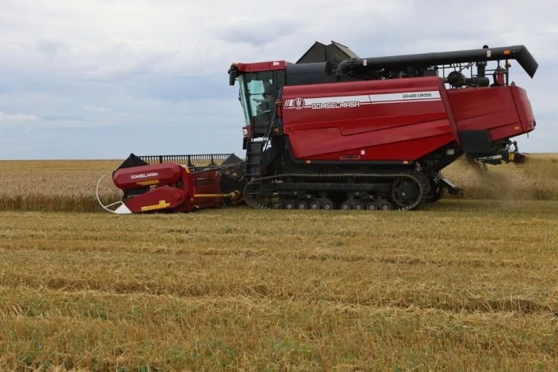Уборка сои на 24.09.2026. В регионе набирает обороты уборочная кампания сои Уборка сои на 24.09.2026. В регионе набирает обороты уборочная кампания сои