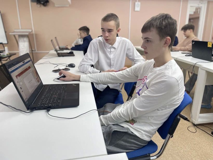 От игры — к индустрии GameDev: зачем амурских детей учат создавать видеоигры От игры — к индустрии GameDev: зачем амурских детей учат создавать видеоигры