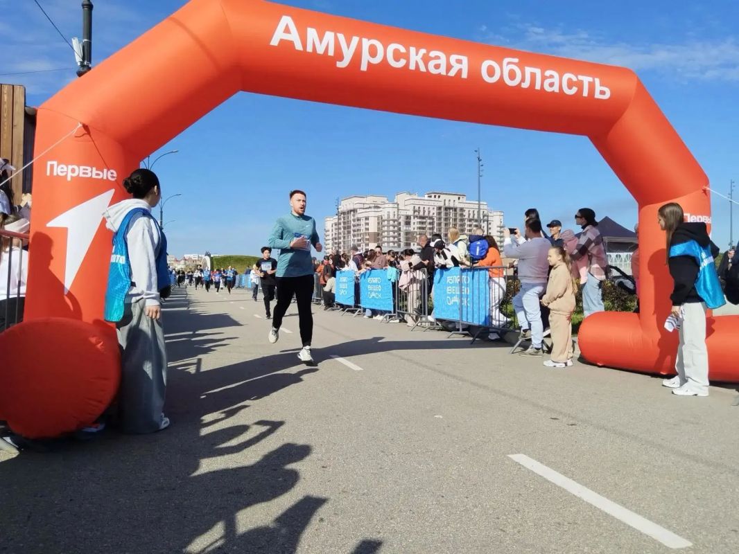 Больше 10 тысяч амурчан пробежали «Кросс нации»