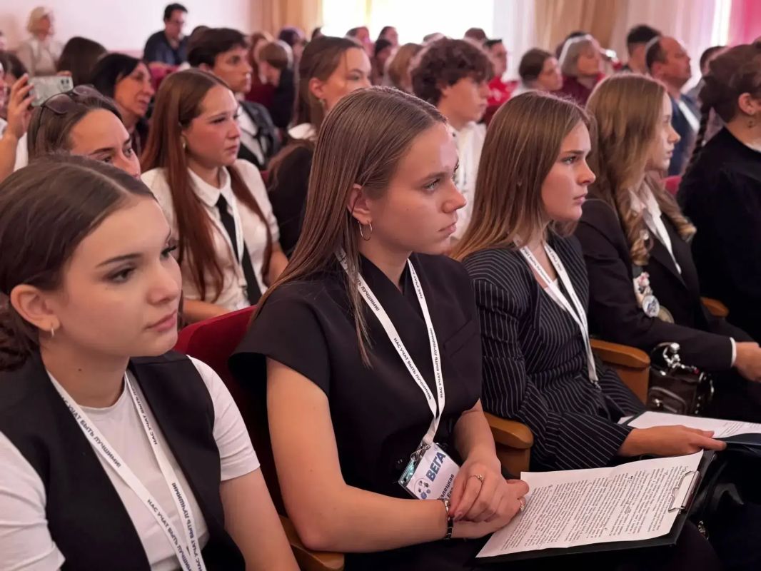 «Ученик года — 2026»: названо имя лучшего школьника Приамурья «Ученик года — 2026»: названо имя лучшего школьника Приамурья