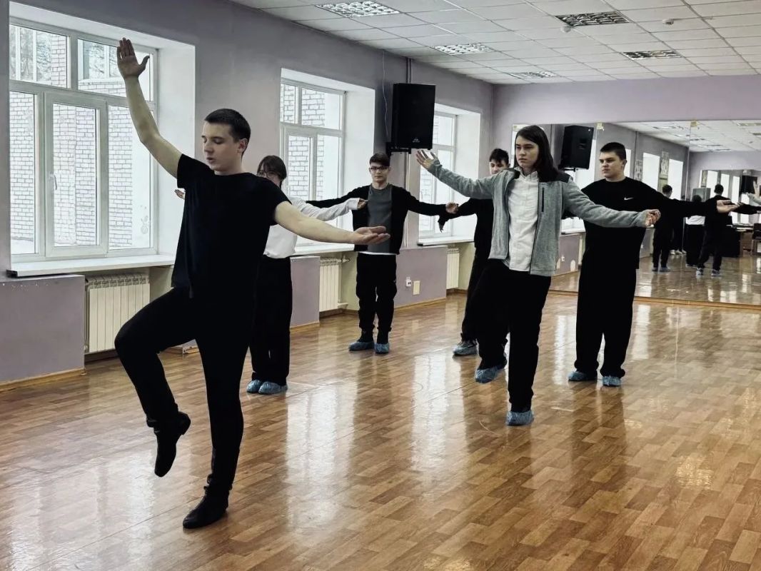 Дорогие педагоги сферы культуры Амурской области! Дорогие педагоги сферы культуры Амурской области!