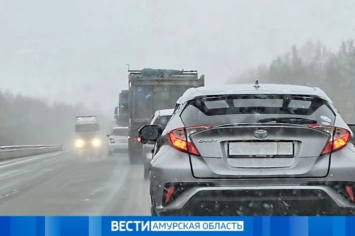 От тепла к снегу: в Приамурье идет западный циклон