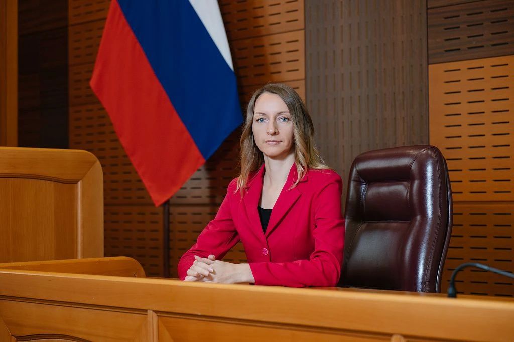 Екатерина Снежко избрана спикером амурского парламента