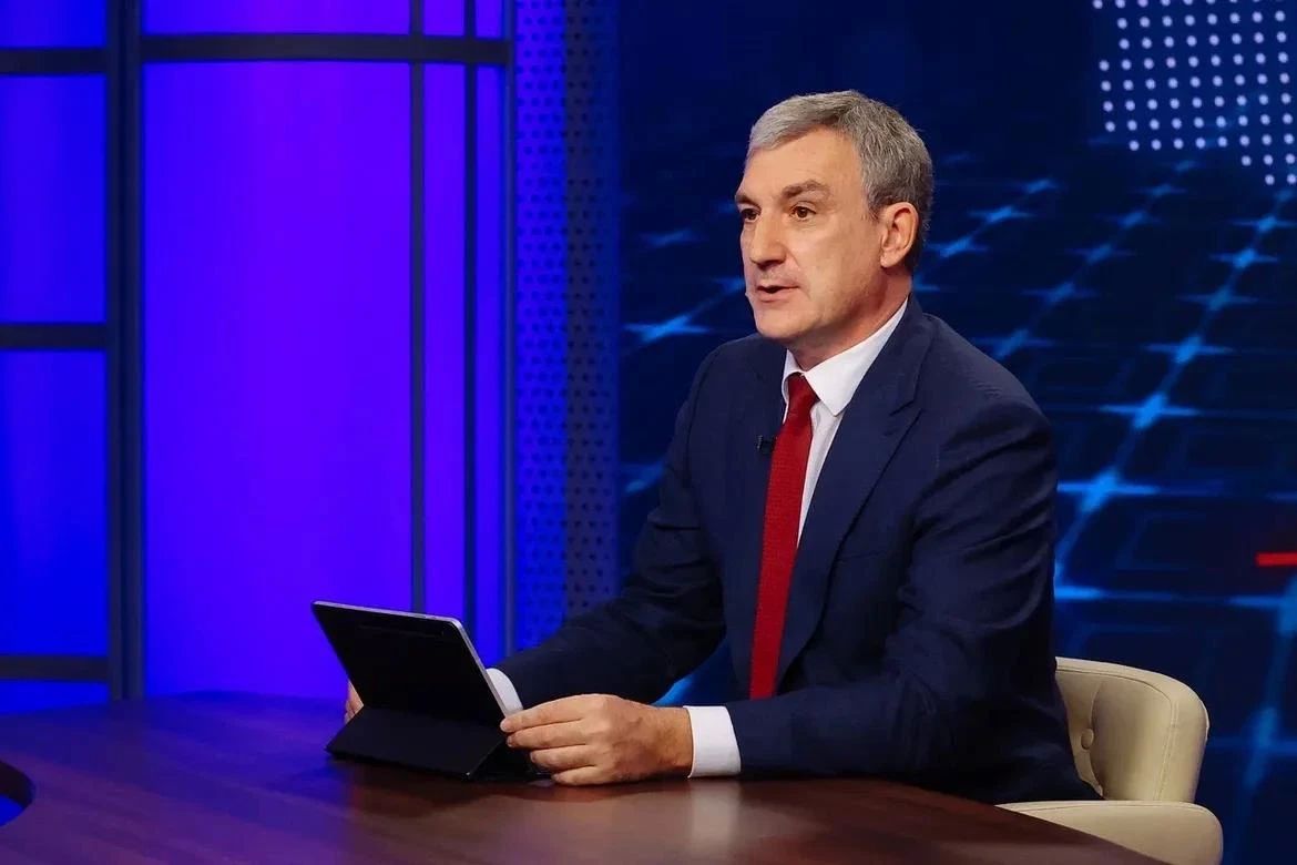 «Амурская область – сильно воюющий регион»: Василий Орлов рассказал о поддержке участников СВО и как готовятся к их возвращению к мирной жизни