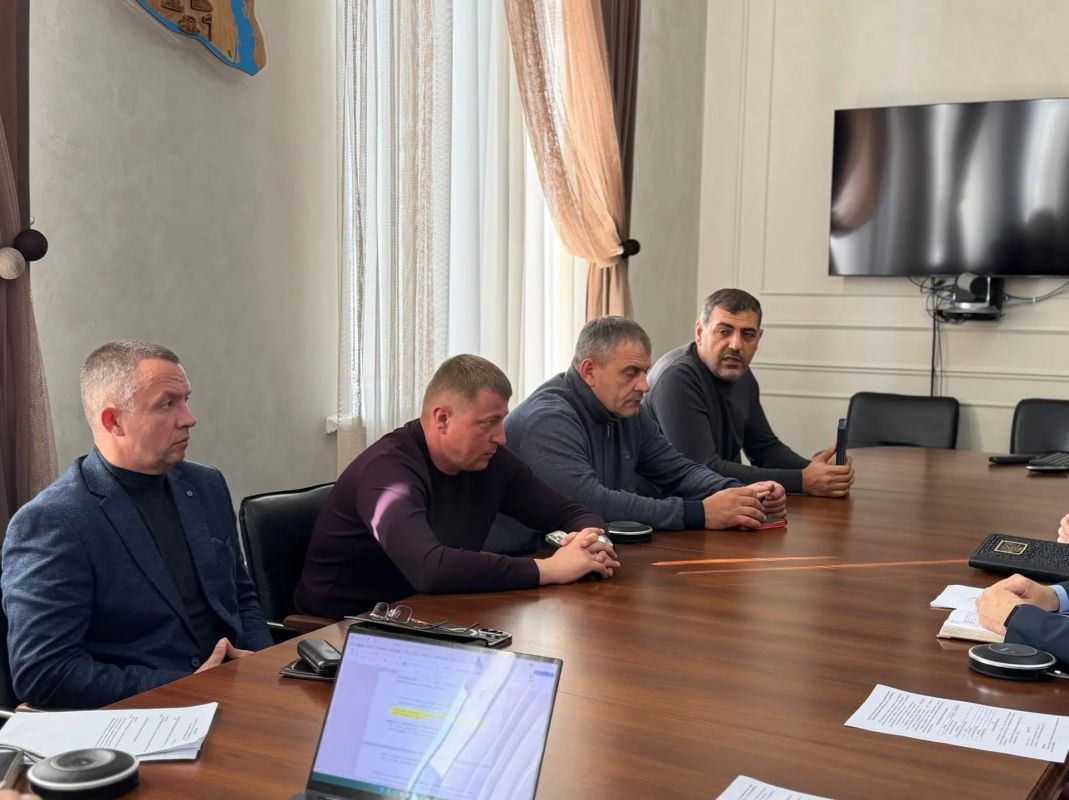 Продолжаем готовиться к зимнему периоду Продолжаем готовиться к зимнему периоду