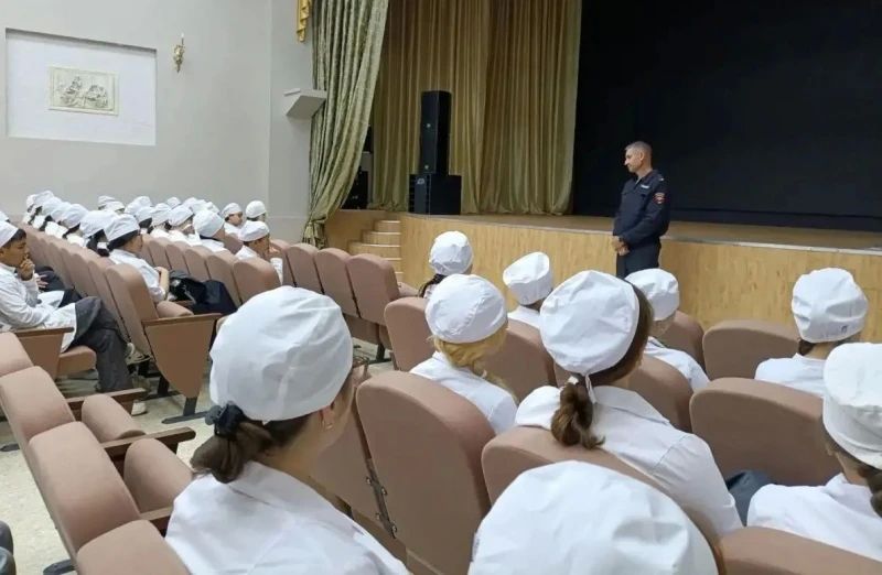 Свыше 120 обращений поступило от жителей Приамурья в рамках акции «Сообщи, где торгуют смертью» Свыше 120 обращений поступило от жителей Приамурья в рамках акции «Сообщи, где торгуют смертью»