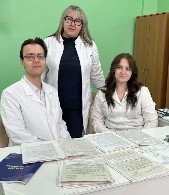 Не задавить, а дать расти»: адаптироваться к работе в Тындинской больнице молодым терапевтам помогает опытный врач-наставник