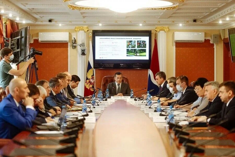 Губернатор Приамурья Василий Орлов высказал свое мнение о работе Юрия Трутнева, который покидает пост вице-премьера и полпреда в ДФО