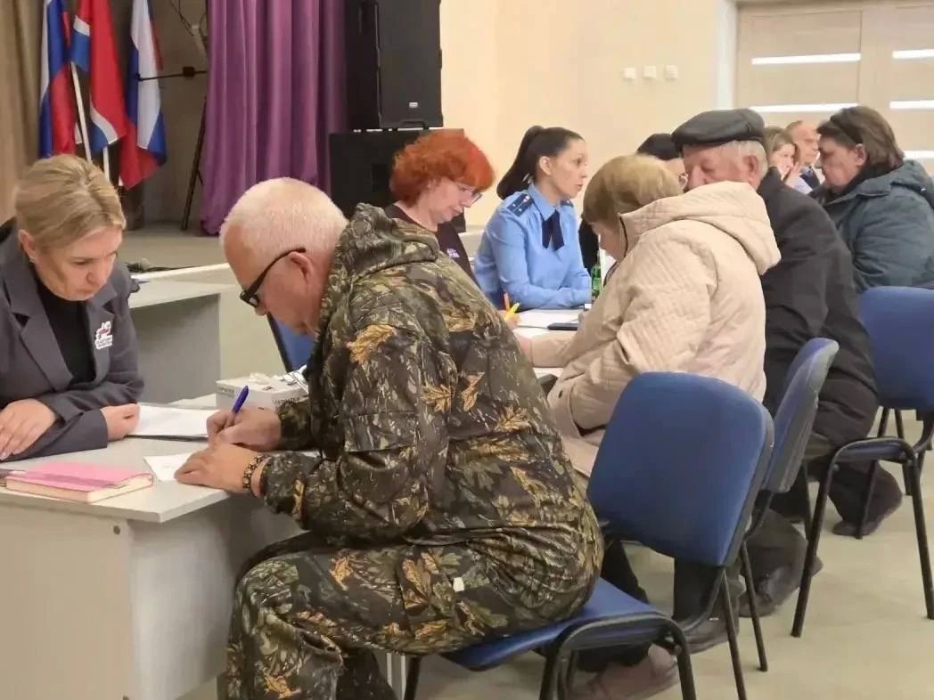 Прокуратура Серышевского района приняла участие в межведомственной встрече по мерам поддержки участников СВО и членов их семей