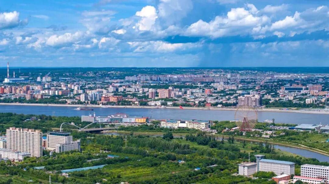 Благовещенск — Хэйхэ: истории российско-китайских семей, живущих на два берега Амура Благовещенск — Хэйхэ: истории российско-китайских семей, живущих на два берега Амура