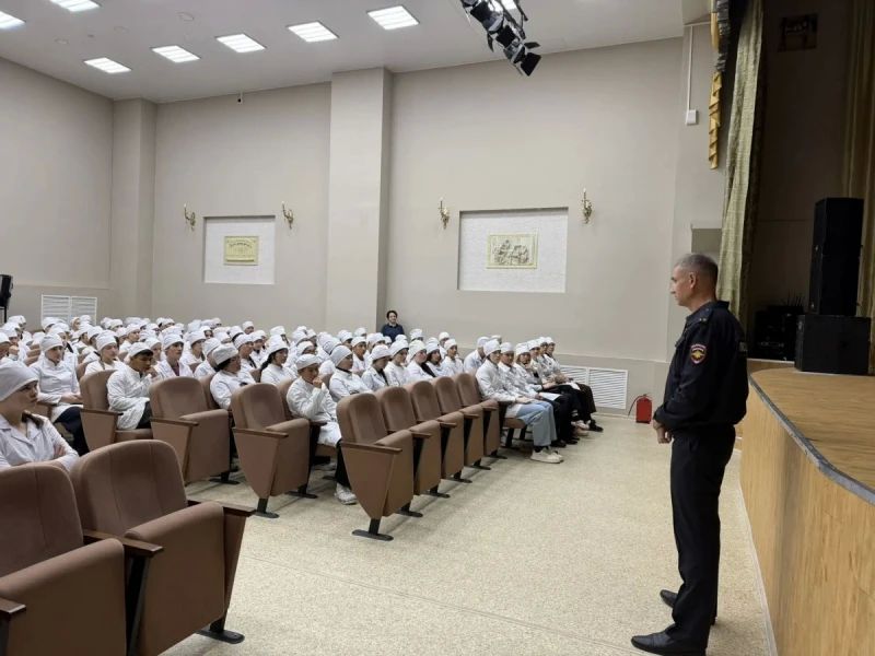 В рамках ОПМ «Приамурье без наркотиков» полицейские провели встречу со студентами медицинского колледжа В рамках ОПМ «Приамурье без наркотиков» полицейские провели встречу со студентами медицинского колледжа