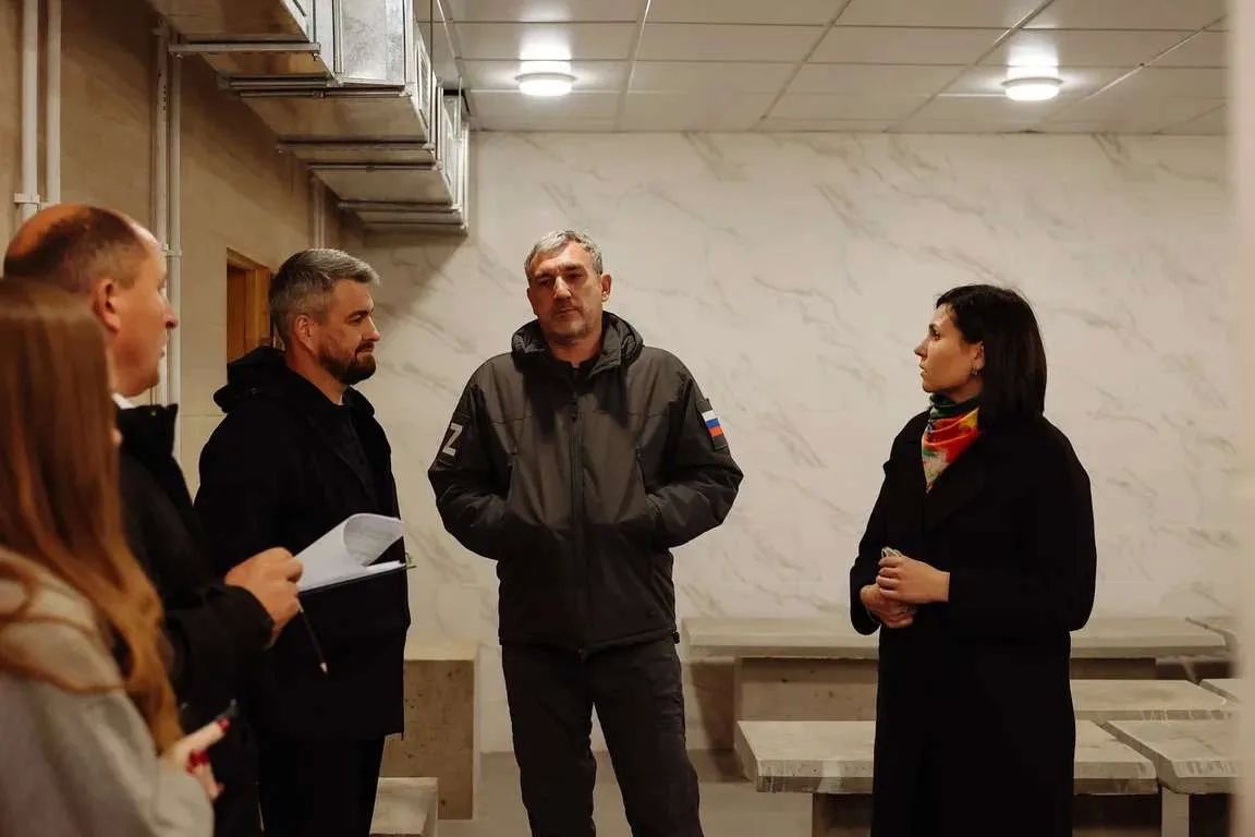 На «Первой полосе»: Василий Орлов побывал на стройплощадках крупных проектов в Серышеве На «Первой полосе»: Василий Орлов побывал на стройплощадках крупных проектов в Серышеве