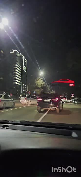 В Благовещенске водитель спровоцировал ДТП, в котором пострадала женщина, и скрылся: его ищет полиция