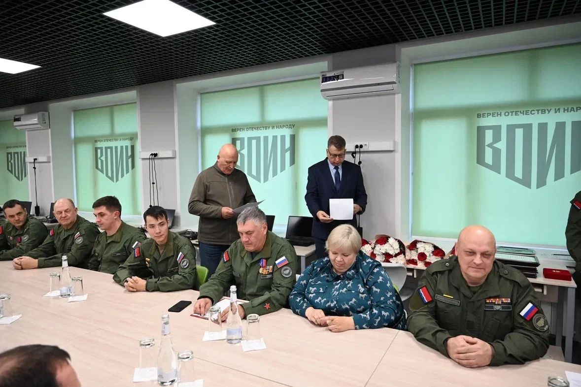 Василий Орлов: Осмотрел учебные помещения в центре, пообщался с курсантами и провёл совещание по развитию учреждения Василий Орлов: Осмотрел учебные помещения в центре, пообщался с курсантами и провёл совещание по развитию учреждения
