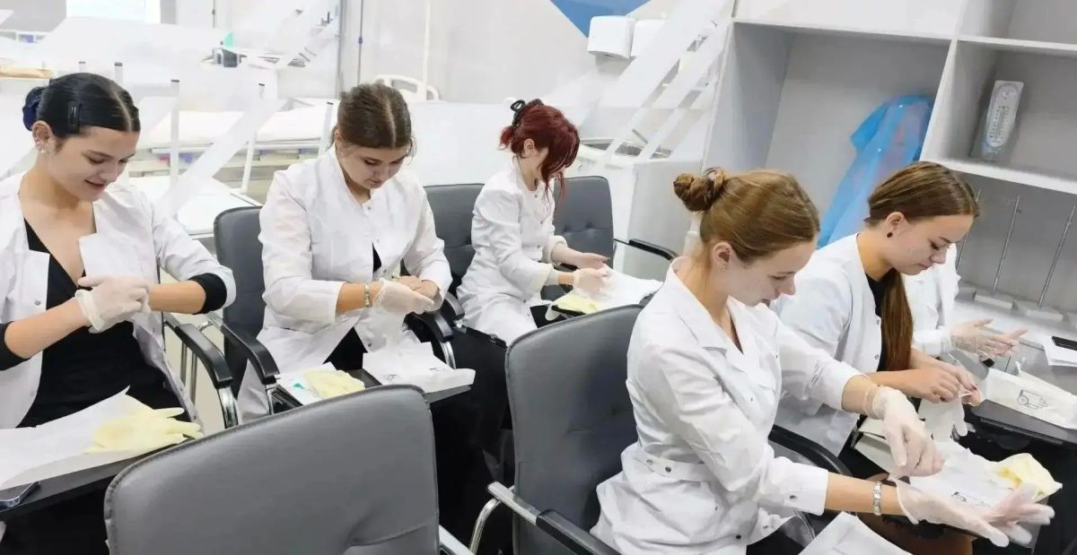 Школьники Сковородинского округа смогут получить первую профессию в сфере медицины Школьники Сковородинского округа смогут получить первую профессию в сфере медицины