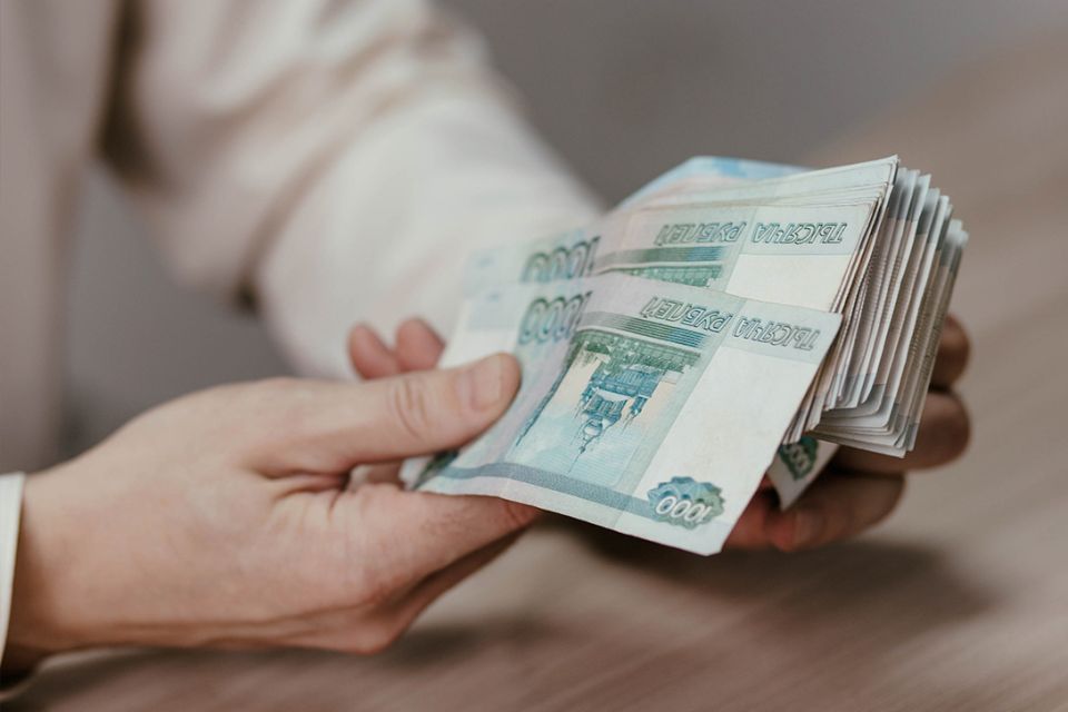 Как вернуть деньги, занятые у брата: советы для тех, кто столкнулся с задолженностью без расписки