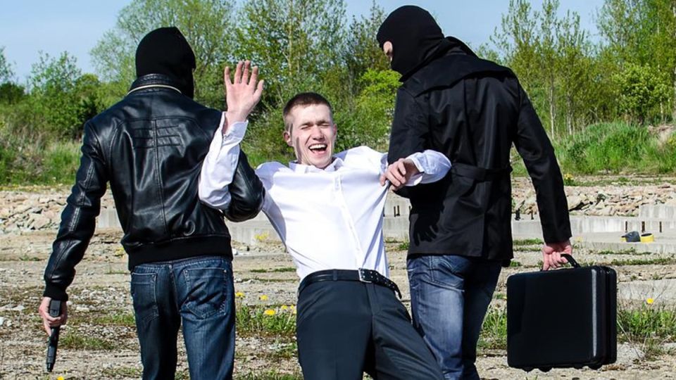 Как справиться с черными коллекторами: советы для должников