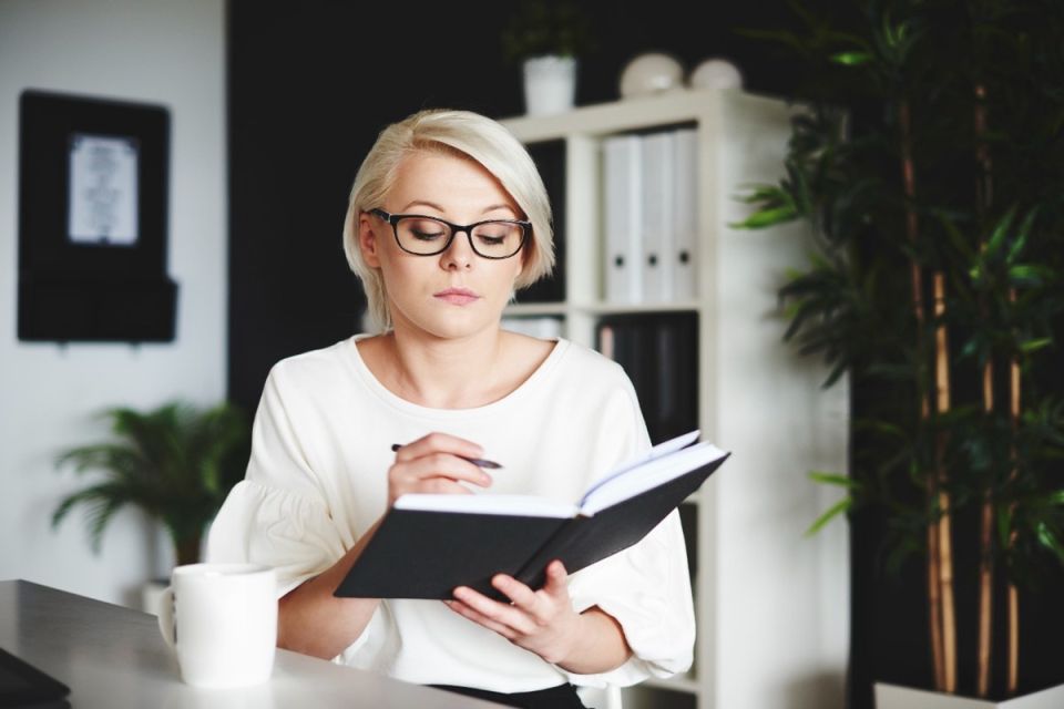 Как эффективно управлять финансами: пошаговое руководство на год