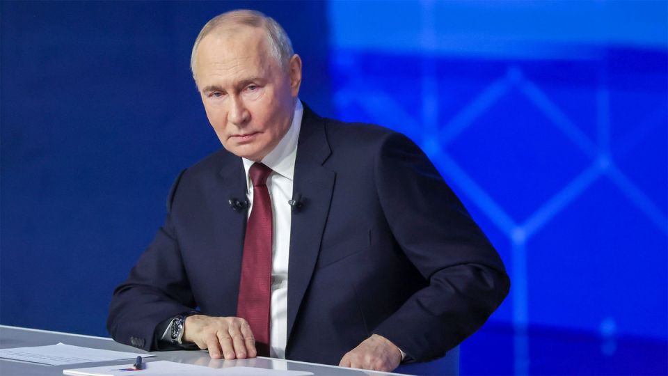 Путин поднял вопрос о восстановлении бюрократических барьеров для бизнеса
