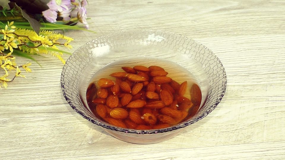 Простой и вкусный десерт к чаю: как подготовить лакомство без выпечки