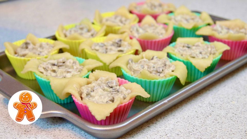 Вкусный ренессанс: жюльен в тесте в двух вариантах